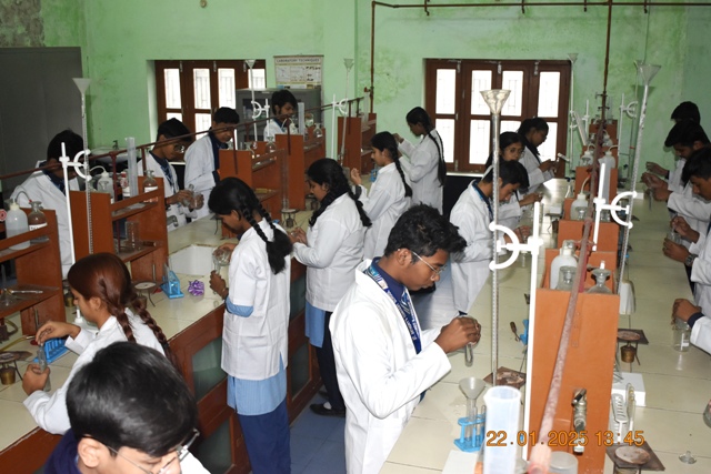CHEMISTRY LAB